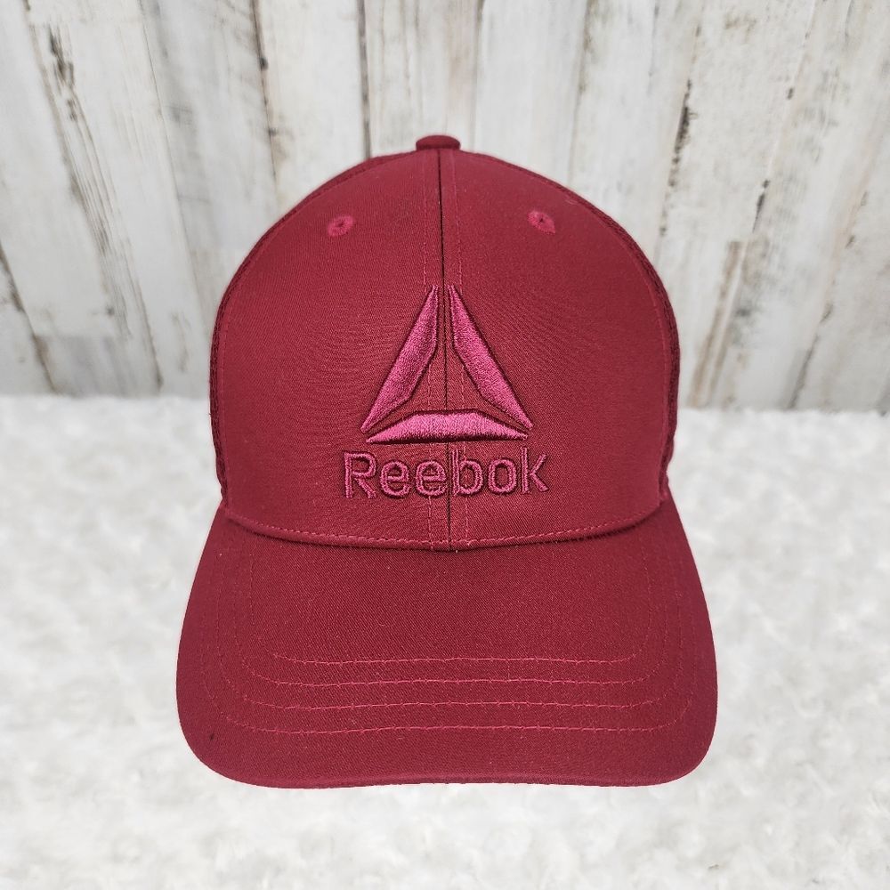 Reebok Maroon Snapback Baseball Cap Size OSFA